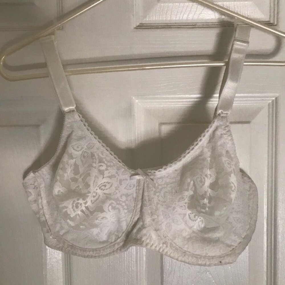 Bali White Lace Front Bra 36C